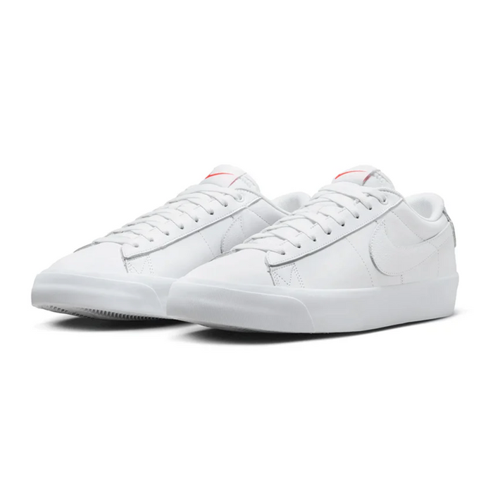 Nike SB Blazer Low Pro GT ISO - Triple White